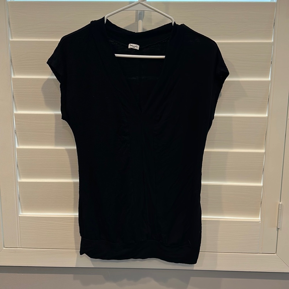 Splendid business casual top. Super soft material!
